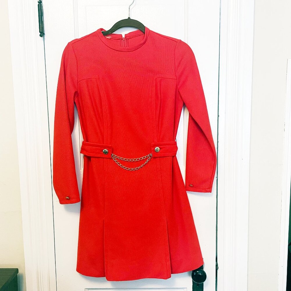 Vintage Stunning Mod Mini Dress Orange with Chain Belt